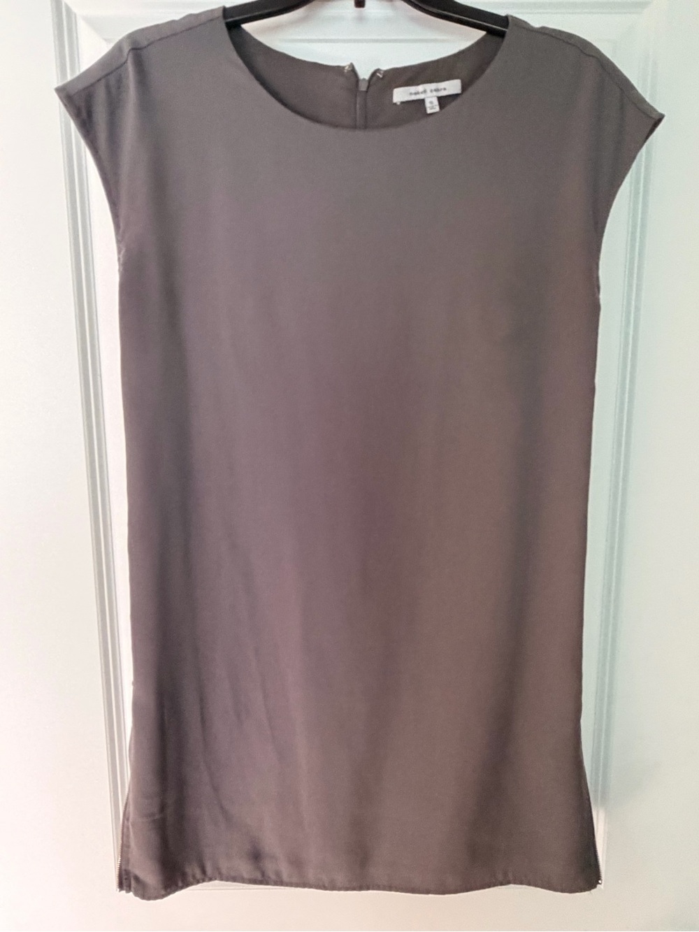 Naked Zebra Gray Side-Zipper Dress